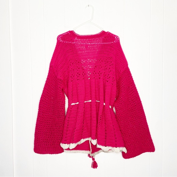 💖HAND-KNIT Pink Chunky Cardigan Belted Heart Patch Pockets Whimsical Crochet - Picture 3 of 9